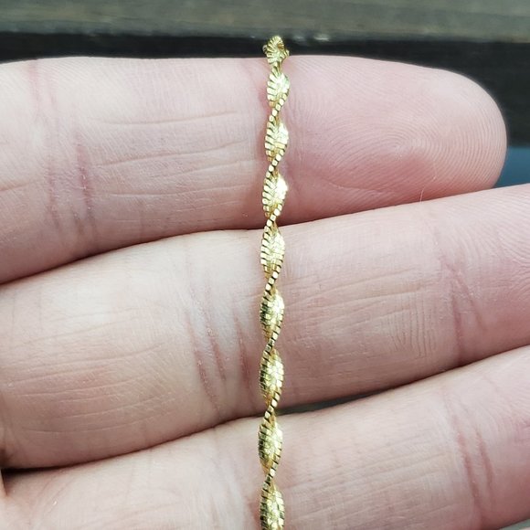 Jewelry - 9 Inch Gold Over Sterling Silver Twisty Chain Bracelet
